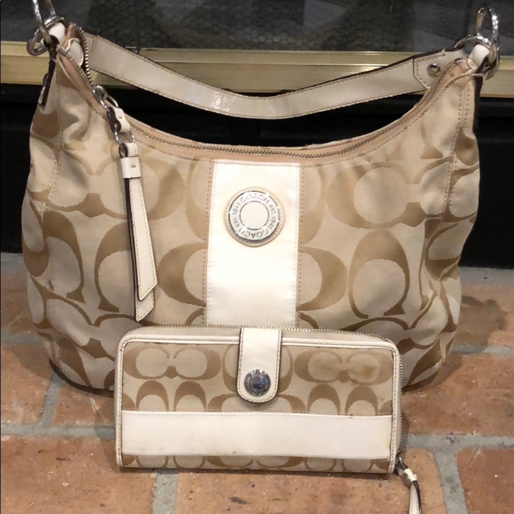 Coach hobo bag